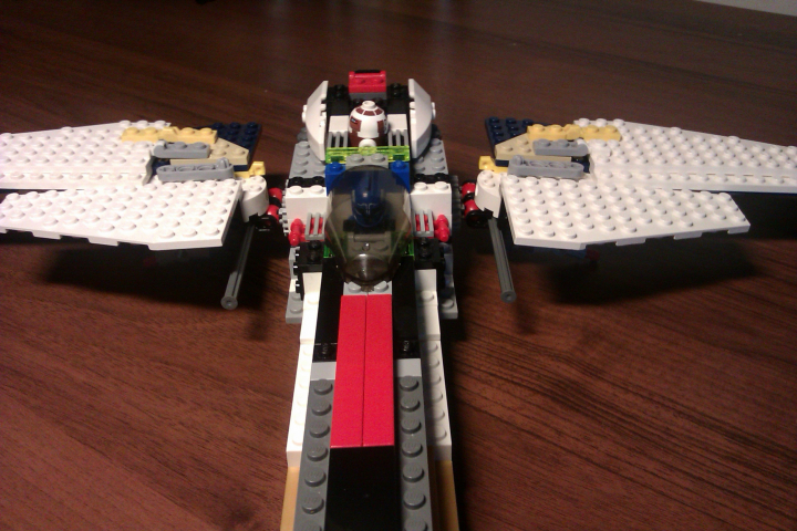 LEGO MOC - In a galaxy far, far away... - S-Wing starfighter