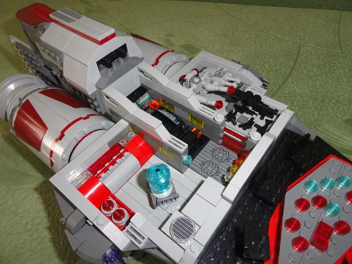 LEGO MOC - In a galaxy far, far away... - Imperial flagship 'Scarlet Claw'