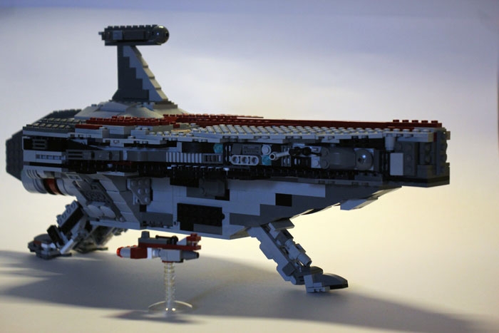 LEGO MOC - In a galaxy far, far away... - Acclamator I-class assault ship