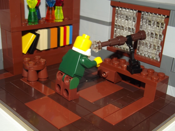 LEGO MOC - Because we can! - Galileo Galilei's Telescope: Да, и это именно та линза, которая помогает увеличивать без размытия картинки! Это новое изобретение человечества-телескоп!!! Спасибо Галилео Галилею, за его бесценные труды в области изучения оптики, а конкретнее, телескопов! 