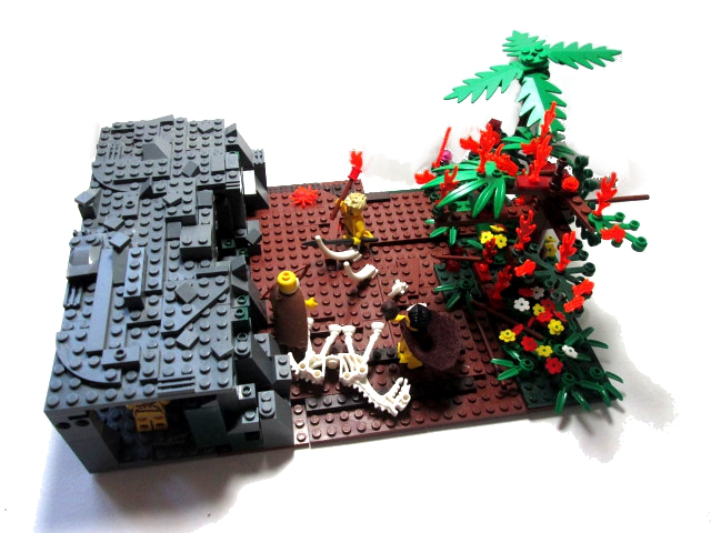 LEGO MOC - Because we can! - Sky fire for people: Общий вид работы. Изначально задумывалось сделать только горящее дерево, но затем пошло...
