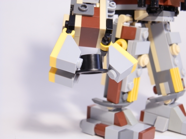 LEGO MOC - Steampunk Machine - Heavy Steam Helper 1: ...или аккуратно держать цилиндр какого-нибудь там сэра.