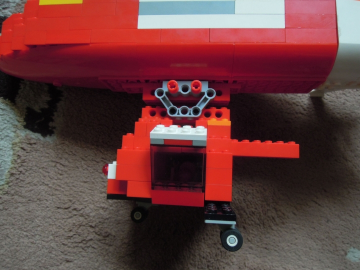 LEGO MOC - Mini-contest 'Zeppelin Battle' - Flying pepper