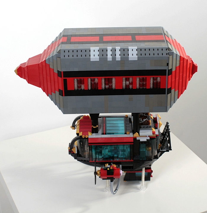 LEGO MOC - Mini-contest 'Zeppelin Battle' - Needle: Спонсор проекта – наш замечательный, всеми известный «Брикер», что это означает, Вы знаете. 