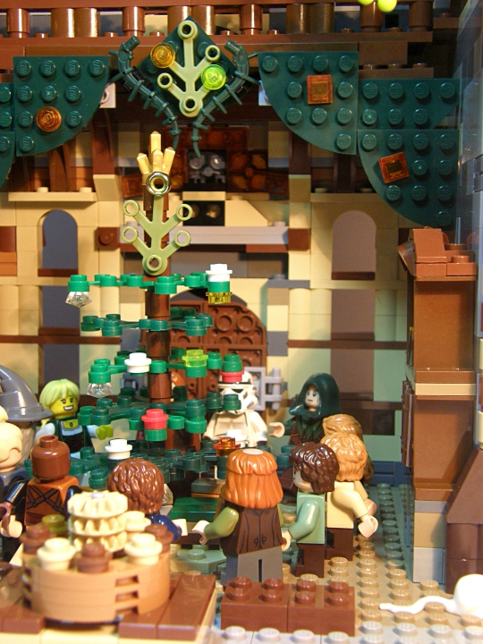 LEGO MOC - New Year's Brick 2014 - Старый исландский новогодний дом: Вот уже полночь, подоспели все гости и начали водить хоровод вокруг елочки и припевать 'В лесу родилась...' Все по ГОСТу утренников.