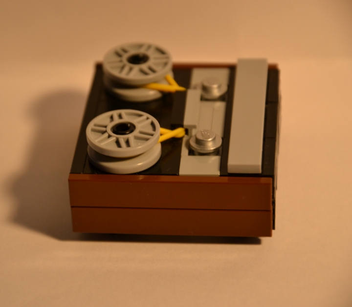 LEGO MOC - 16x16: Technics - Магнитофон Маяк 203