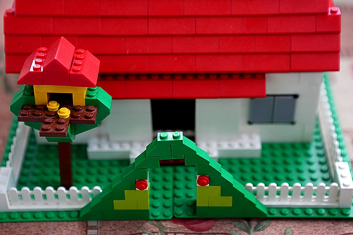 LEGO MOC - LEGO Architecture - Музей минералов