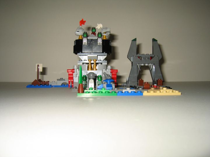 LEGO MOC - LEGO Architecture - Сторожевая башня гоблинов: Так же существует 'мир' вокруг.