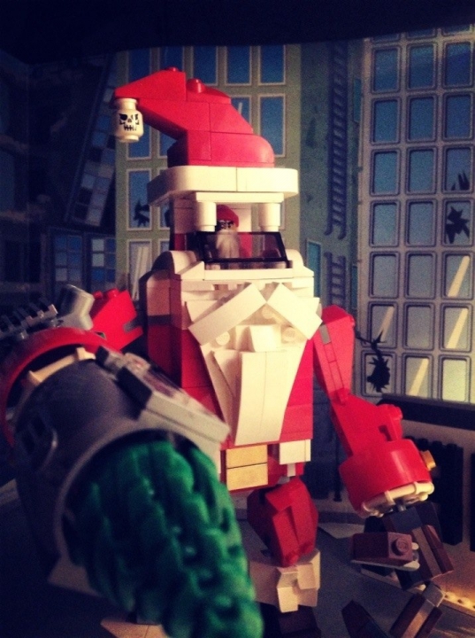 LEGO MOC - New Year's Brick 3015 - MS-1 Mega Santa