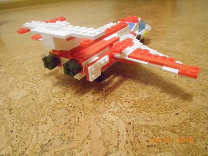 LEGO MOC - New Year's Brick 3015 - Реактивные сани и истребитель Деда Мороза: Вид 4.