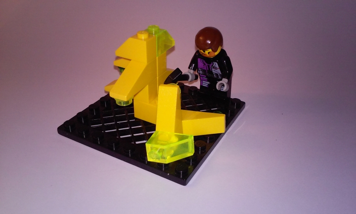 LEGO MOC - New Year's Brick 3015 - Новый 3015 год на Ледяной планете: ...и идёт в дело!