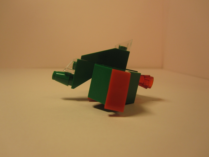 LEGO MOC - New Year's Brick 3015 - НТО (Новогоднее  Техническое Оборудование): Вид сбоку