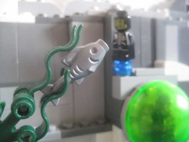 LEGO MOC - Submersibles - Наутилус - подвижный в подвижном: Капитан Немо в акваланге наблюдает за подводным миром...