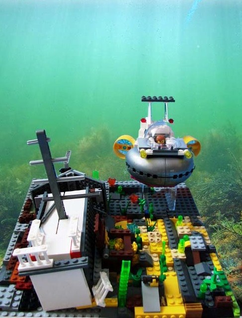 LEGO MOC - Submersibles - Вперед, за сокровищами!: Что это там, на дне? Неужели затонувший корабль?