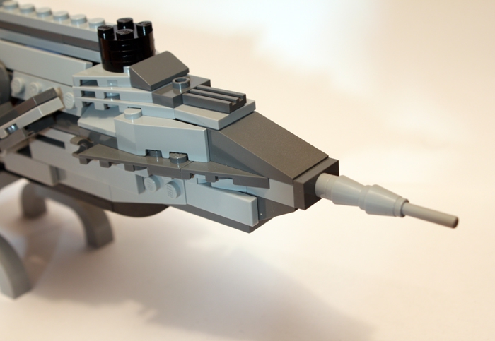 LEGO MOC - Submersibles - Наутилус: Грозное оружие возмездия и защита от агрессоров, таран находится на носу корабля и прорезает китовые туши и обшивки кораблей, как нож масло.