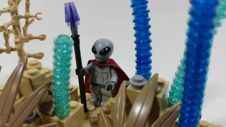 LEGO MOC - Инопланетная жизнь - Контакт состоится!: А вот и разумная жизнь<br />
Наверно, скоро состоится контакт<br />
Наверное, интересно наблюдать за небесными людьми в белых одеждах и с непонятными вещами