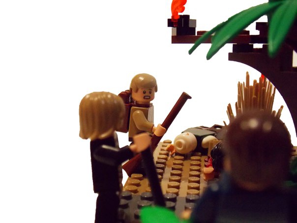 LEGO MOC - Joy and Sadness of Great Victory - 'Мало кто помнит этот дом...': -Эх,сам не могу понять.Но если бы я мог сказать себе тогда что-нибудь,то это была бы фраза...