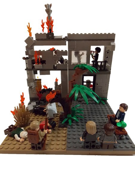 LEGO MOC - Joy and Sadness of Great Victory - 'Мало кто помнит этот дом...': -Поразительно,внучек!Спустя столько лет...