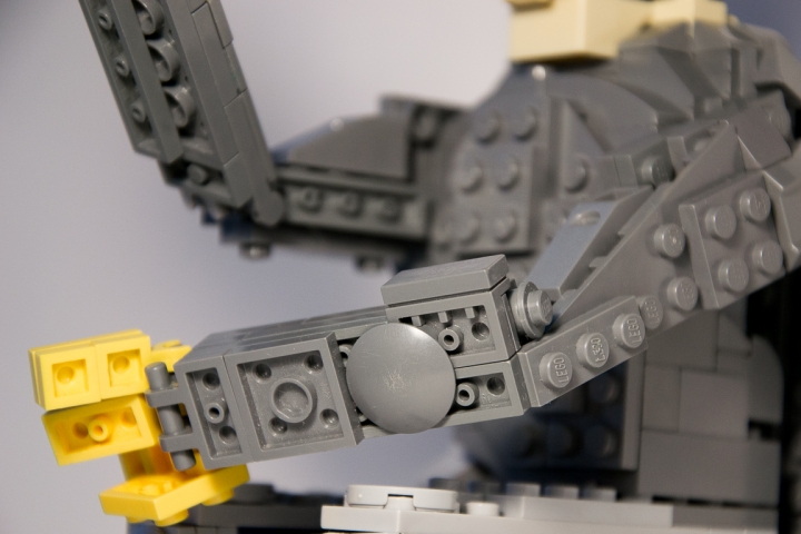 LEGO MOC - Detective Contest - Шерлок Холмс: И левая рука.