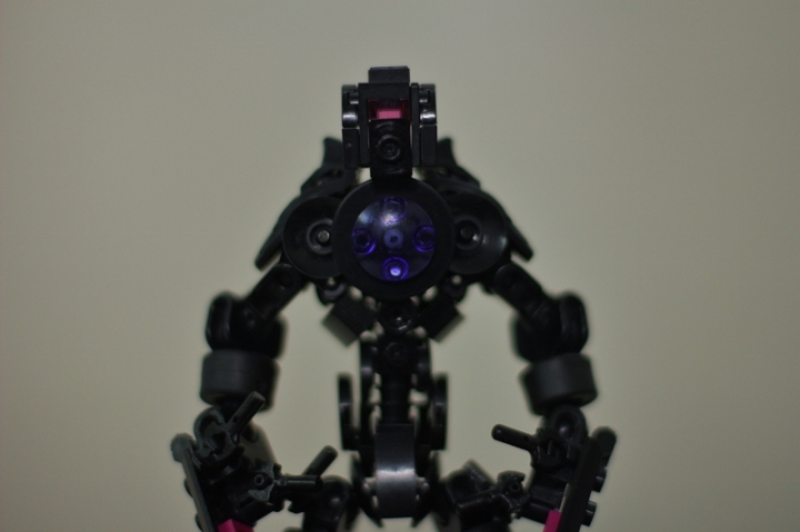 LEGO MOC - 16x16: Mech - Amethyst Judgement: </i></center><b>Запись бортового журнала титана 'Аметист' от 19.05.99:</b><br><br />
Очевидно, аборигены предвидели наше нападение. По какой-то пока неизвестной причине, они приняли нас за местного бога смерти, приход которого предвещает Апокалипсис. Вследствие этого в городах начались массовые беспорядки и хаотические жертвоприношения. Мы будем продолжать следить за ними. Возможно, в применении силы даже не возникнет необходимости: их города и без нашего вмешательства горят огнем.<br><br />
<b>Конец записи.</b><center><i>