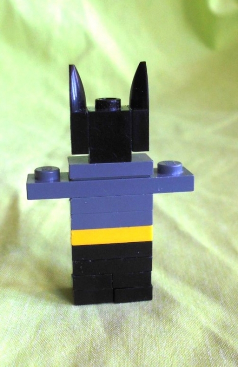 LEGO MOC - 16x16: Batman-80 - Сынишка Бэтмена: Вот какой я большой. Я почти перерос папу!