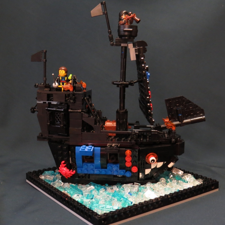LEGO MOC - LEGO-contest 24x24: 'Pirates' - Черная акула династии МакШарков: Черная акула - фамильное пиратское судно МакШарков