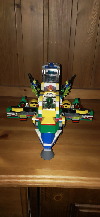 LEGO MOC - LEGO-конкурс 'Путь к звездам' - Insectoids-humanoids UFO Starfighter - 2000-x2
