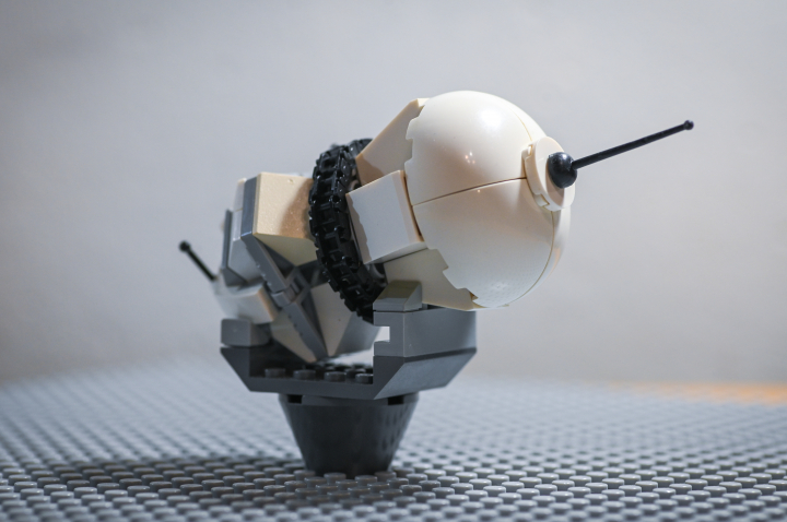 LEGO MOC - LEGO-конкурс 'Путь к звездам' - Восток-1: в модели, так же как и в подставке много перевёрнутых деталей