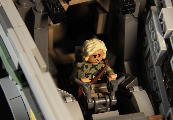 LEGO MOC - LEGO-конкурс 'Путь к звездам' - Звездный Бродяга: В этой рубке я провожу немало времени - мне доставляет удовольствие сам процесс управления 'Бродягой', хоть он вполне может обойтись сам.