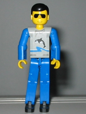 Bricker - LEGO Minifigure - tech021 Technic Figure Blue Legs, Light Gray  Top with Fish Pattern, Blue Arms