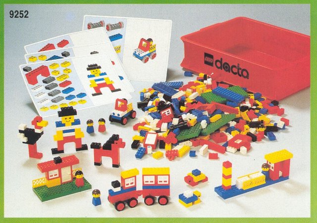 Bricker - Construction Toy by LEGO 9252 Introduction Theme Pack