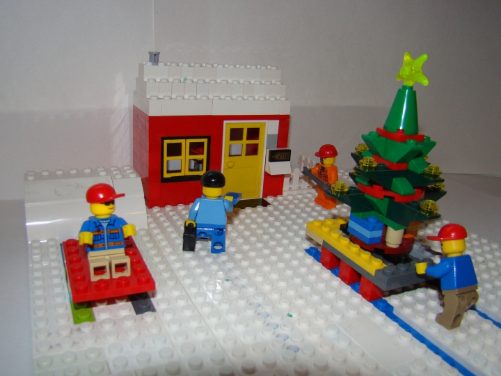 LEGO MOC - New Year's Brick 2014 - Новогодняя зарисовка.: На нашей улице все готовятся к Новому Году.