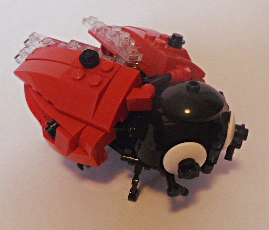 LEGO MOC - 16x16: Animals - Ladybug: Отвернулась.