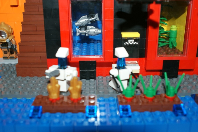 LEGO MOC - New Year's Brick 3015 - 3015-ый, привет из 2015 года: Рыбы и теплица