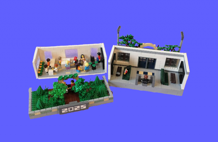 LEGO MOC - LEGO-конкурс 'Светлое будущее' - Школа будущего : Кстати, школа разбирается, чтобы было удобно играть с минифигурками. 