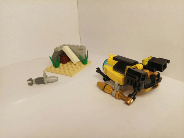 Deep Sea Submarine