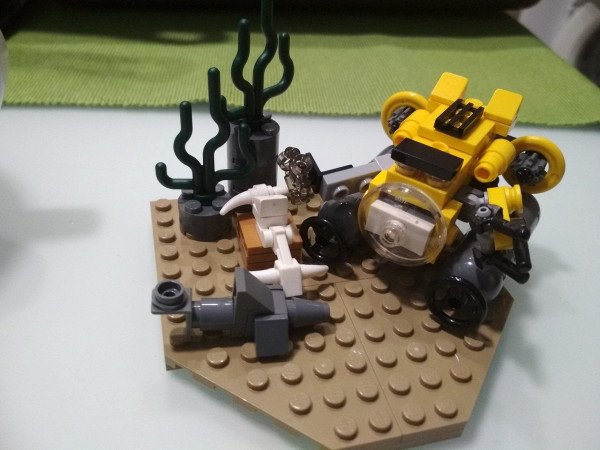Deep Sea Submarine